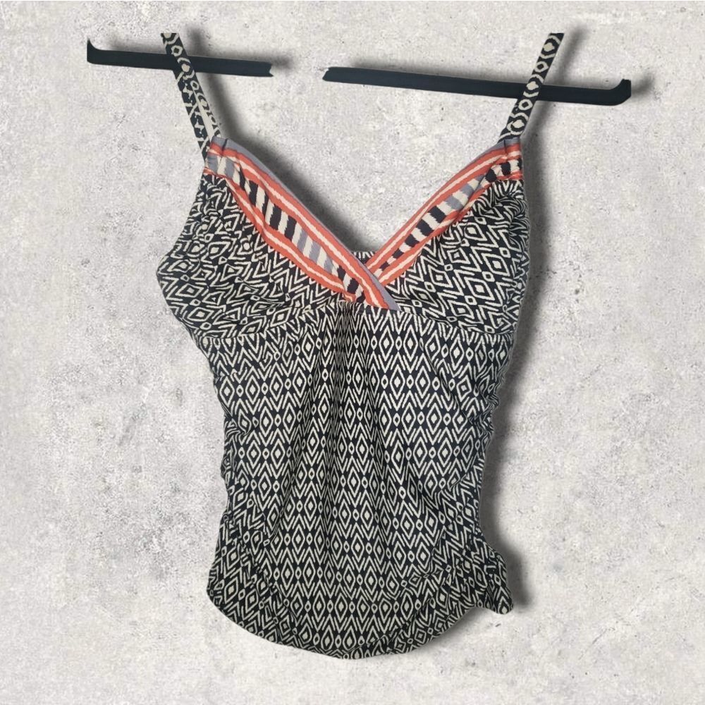 Kenneth Cole Tankini Top V Neck Removable Pads Geometric Black White S